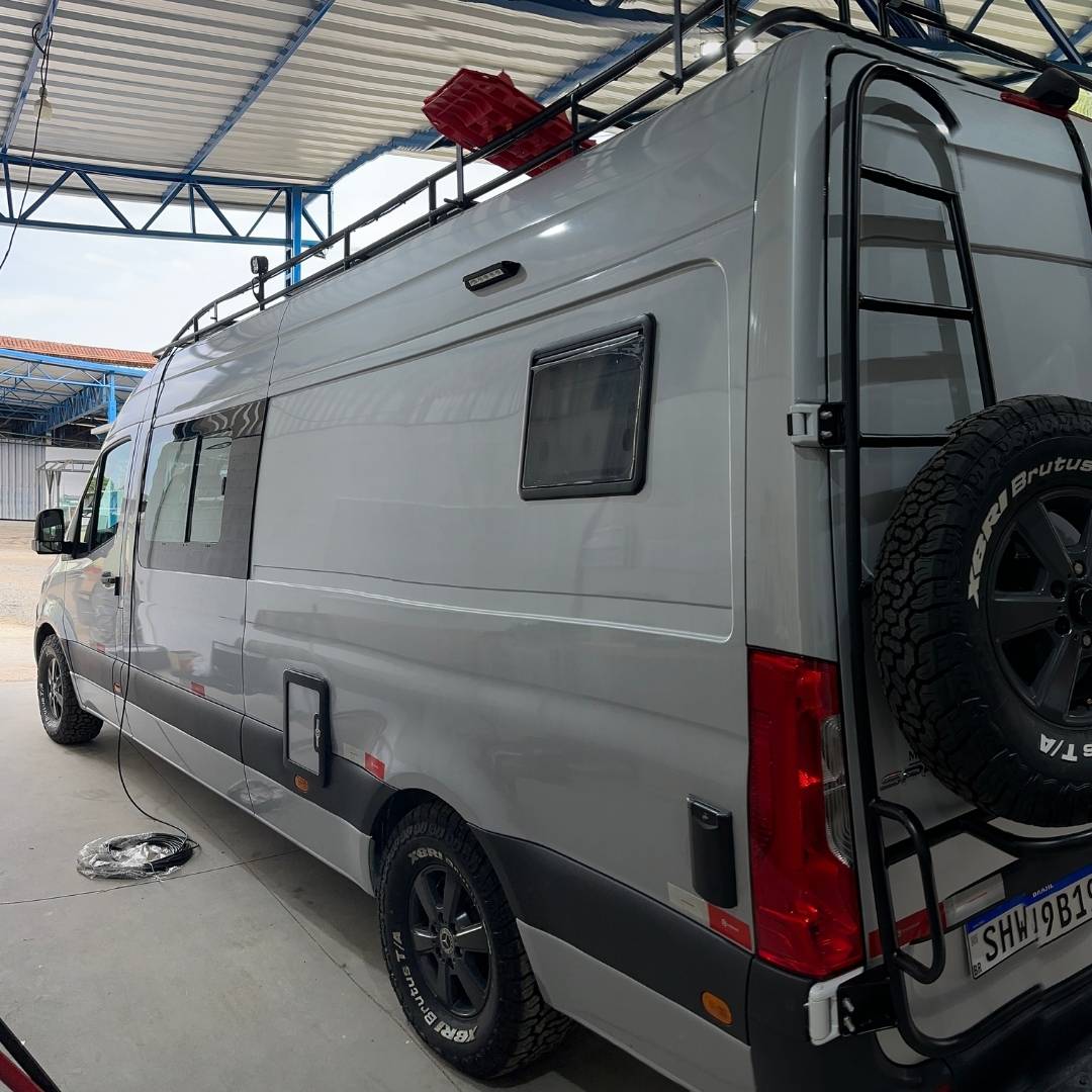 https://assets.sfmh.com.br/motorhomes/furia/14.jpg