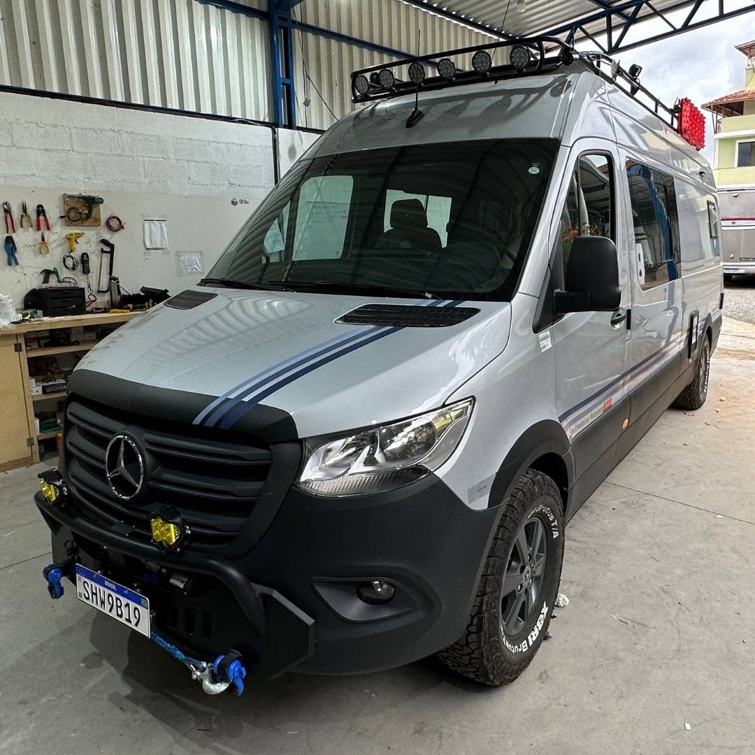 https://assets.sfmh.com.br/motorhomes/furia/17.jpg