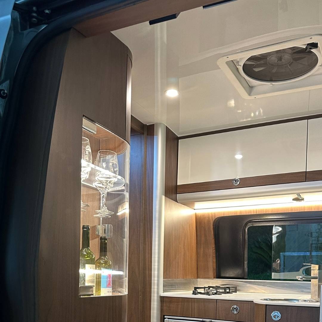 https://assets.sfmh.com.br/motorhomes/furia/28.jpg