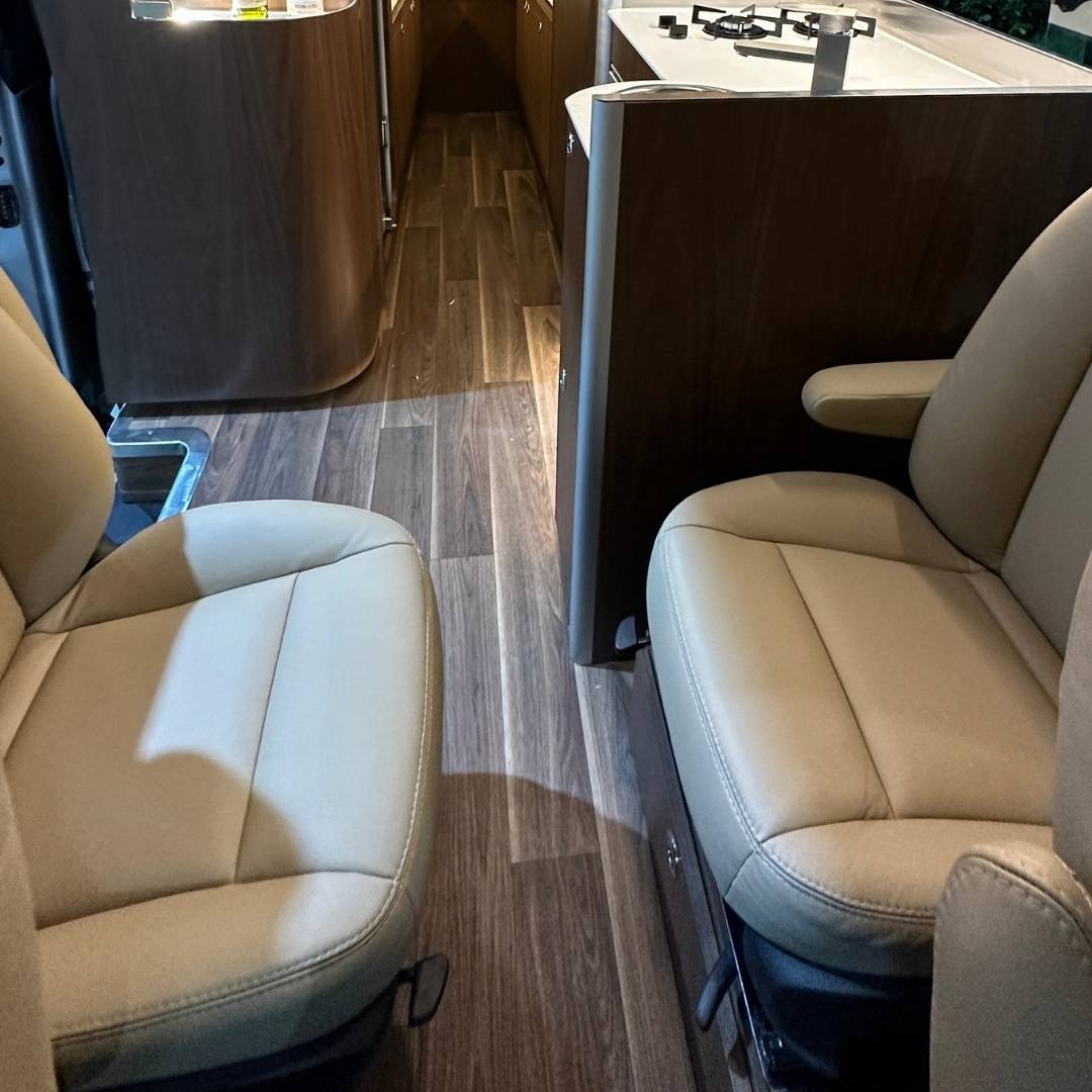 https://assets.sfmh.com.br/motorhomes/furia/29.jpg