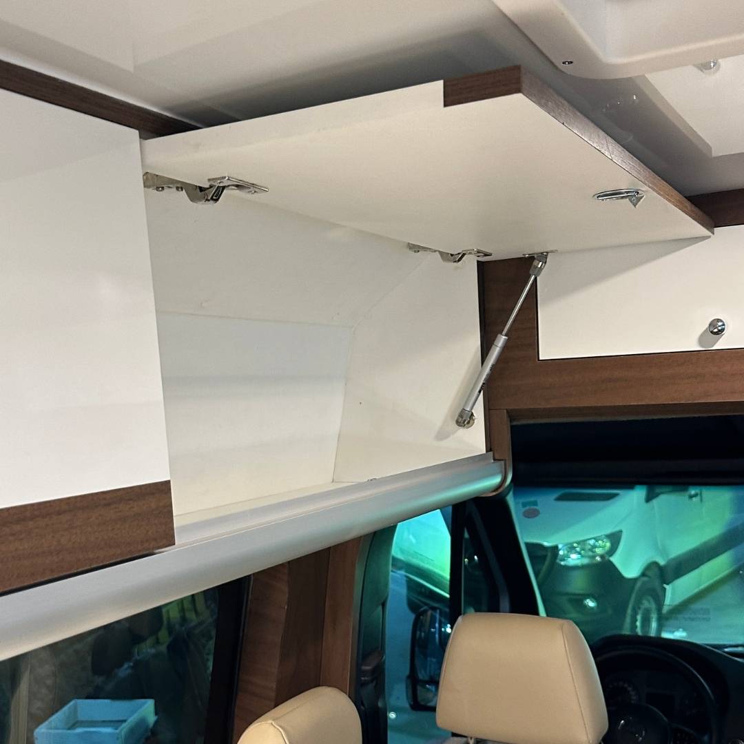 https://assets.sfmh.com.br/motorhomes/furia/53.jpg