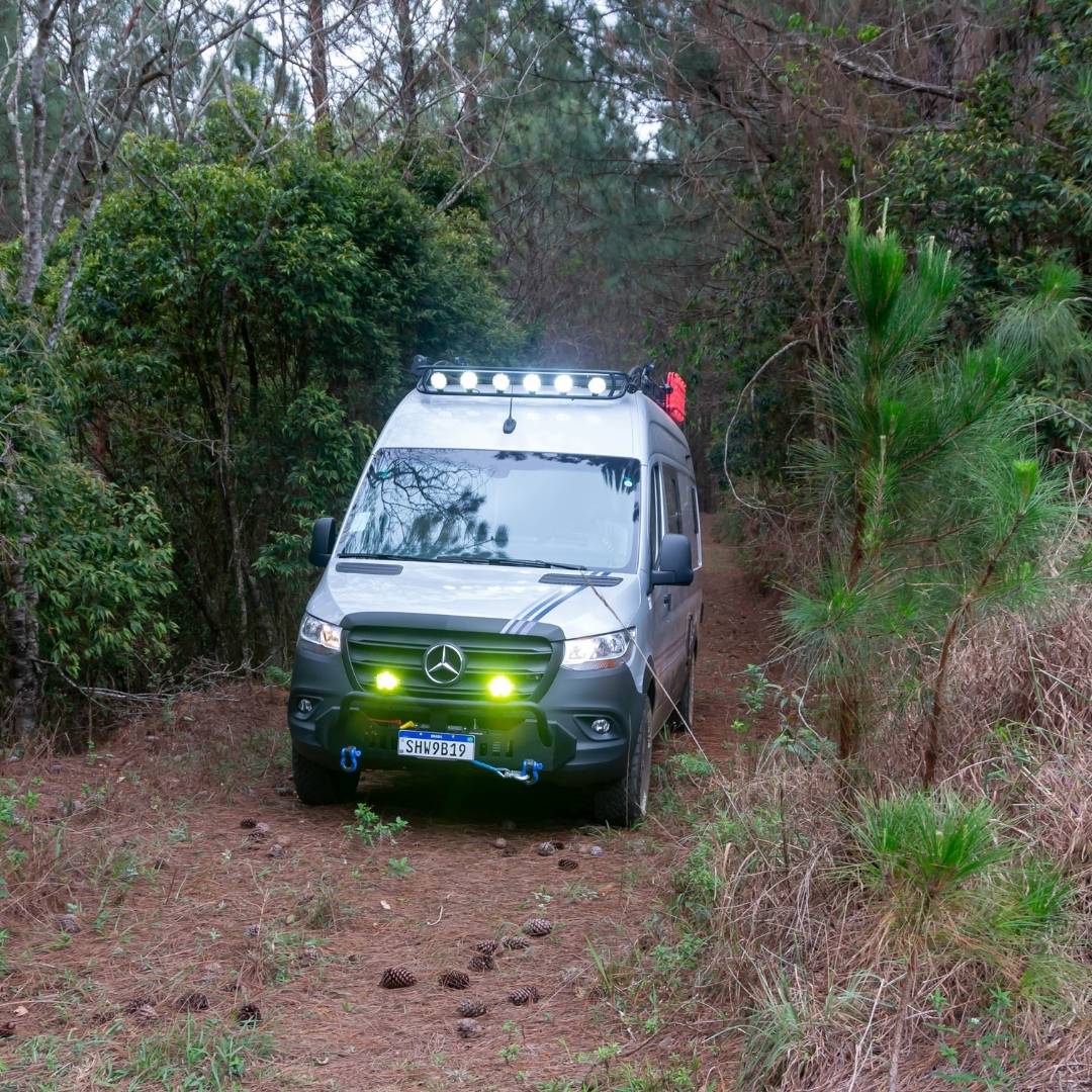 https://assets.sfmh.com.br/motorhomes/furia/6.jpg