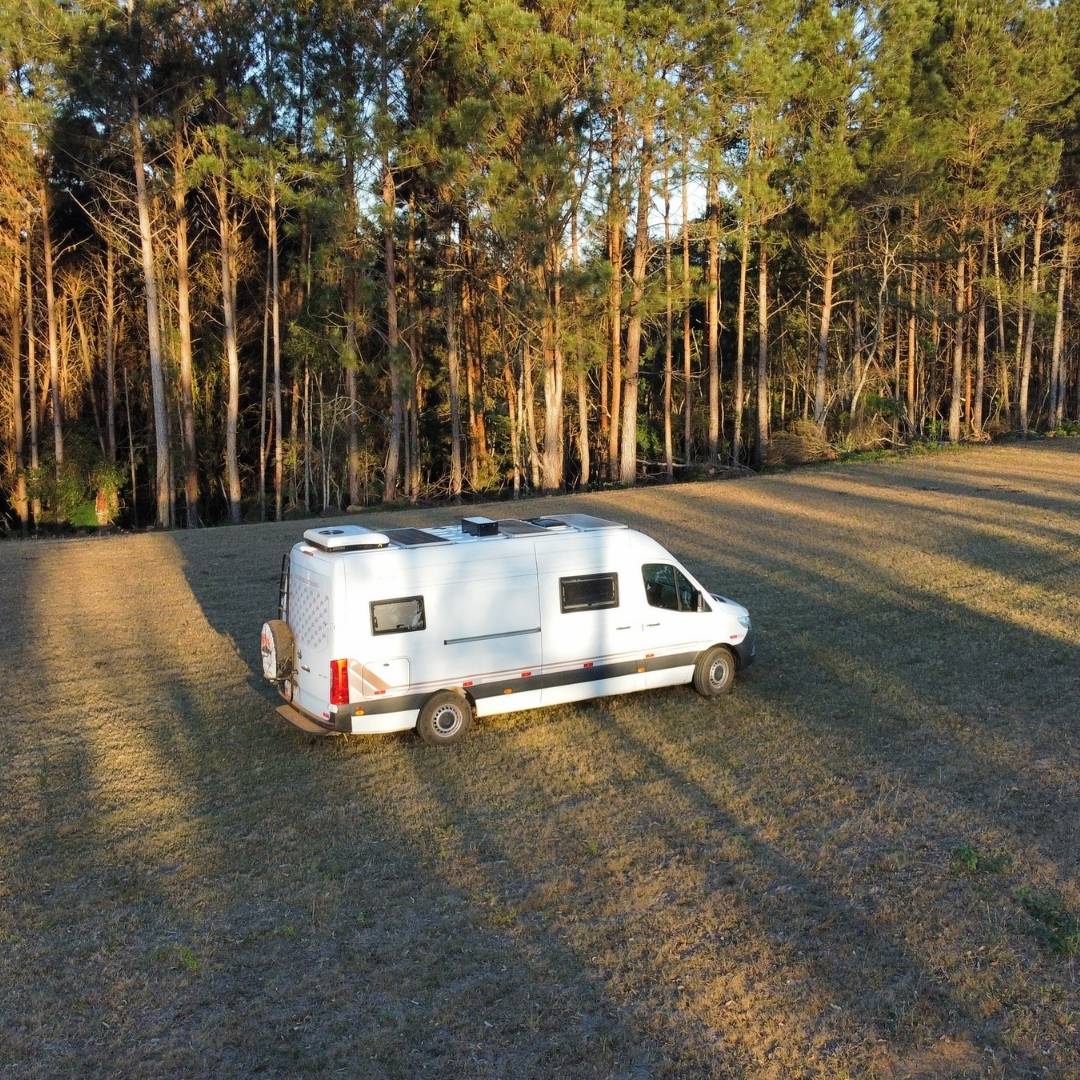 https://assets.sfmh.com.br/motorhomes/panamerican-standard/6.jpg